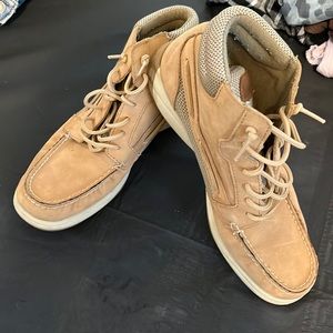 Sperry boots